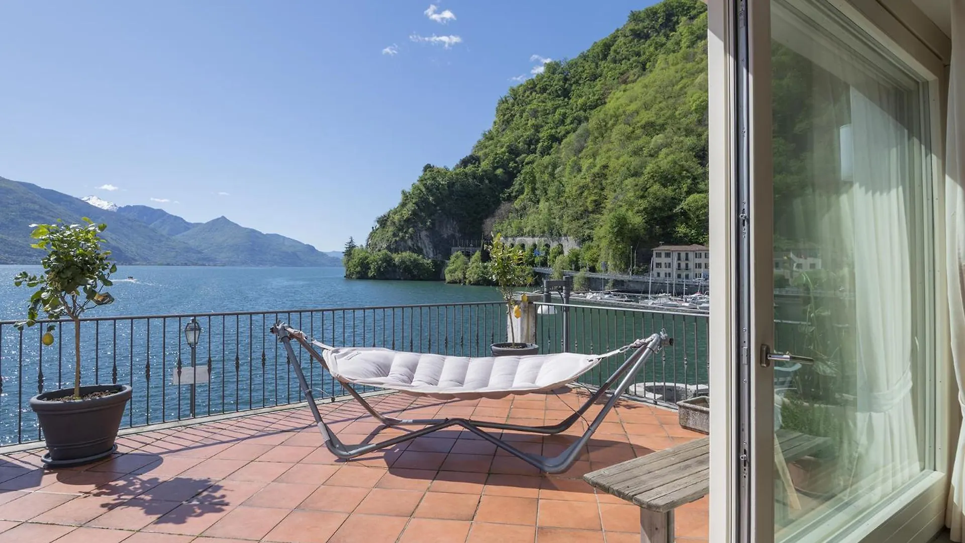 Apartamento Architect S House Dongo Italia